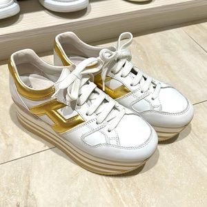 Hogan Sneakers